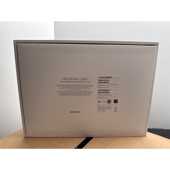 Apple Macbook Pro 14" EMPTY Packaging Collectors Display & Shipping Box - Picture 7 of 9